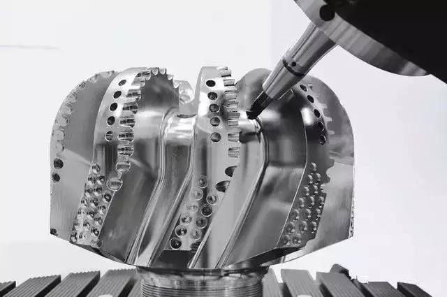 鋁合金手板模型出現白斑如何解決和預防？